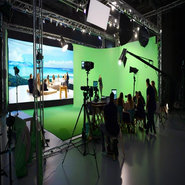 Simulacijska platforma za film