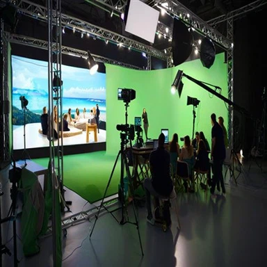 Simulacijska platforma za film